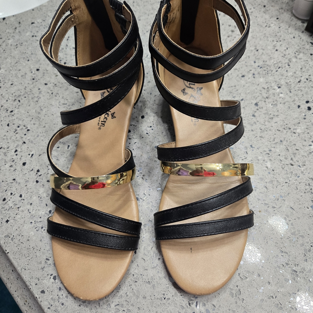 Elegant Black and Gold Strappy Sandals